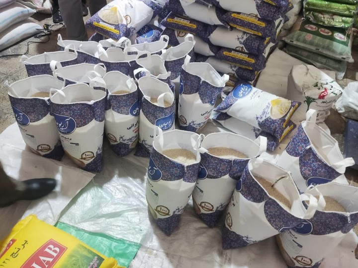 کشف انبار بسته‌بندی غیرمجاز برنج در ایلام