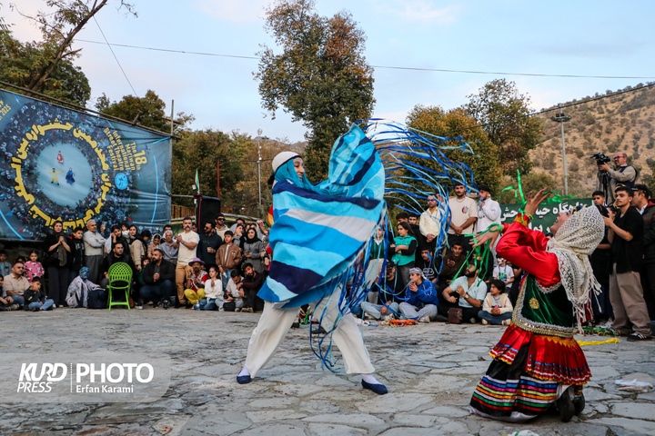 روز چهارم هجدهمین دوره جشنواره بین المللی تئاتر خیابانی مریوان / عکاس : عرفان کرمی