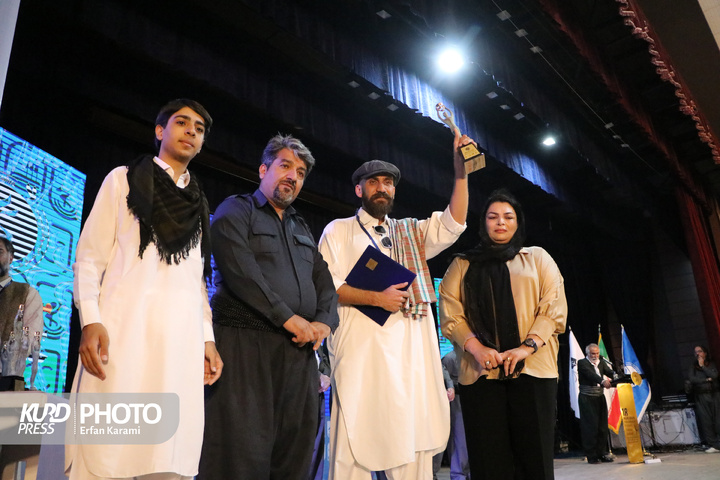 اختتامیه هجدهمین جشنواره بین المللی تئاتر خیابانی مریوان / عکاس : عرفان کرمی