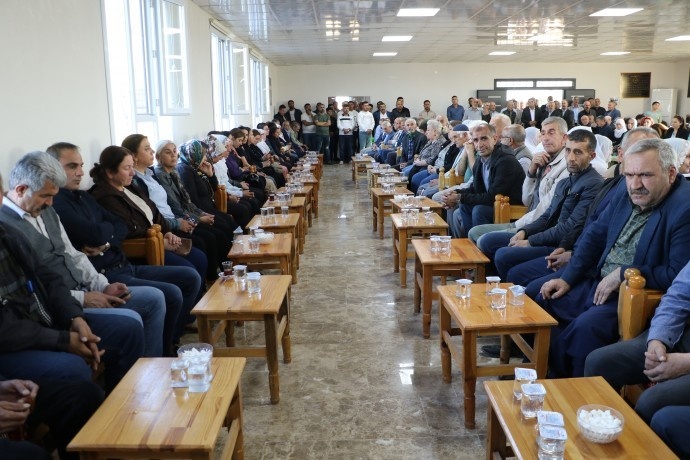 برگزاری مراسم ختم و یادبود برای پنج تن از اعضای جان باخته PKK در دیاربکر + فیلم