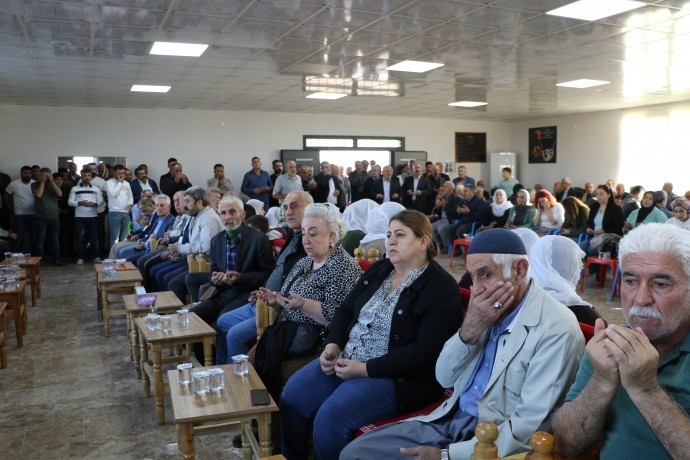 برگزاری مراسم ختم و یادبود برای پنج تن از اعضای جان باخته PKK در دیاربکر + فیلم