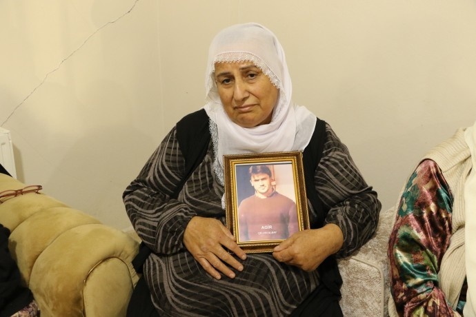 برگزاری مراسم ختم و یادبود برای پنج تن از اعضای جان باخته PKK در دیاربکر + فیلم