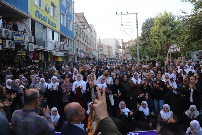 جشن «روز جهانی کوبانی» در ماردین و شرناخ؛ دفاع از کوبانی دفاع از آزادی است+ تصاویر و فیلم