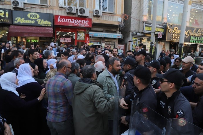 جشن‌ «روز جهانی کوبانی» در ماردین و شرناخ؛ دفاع از کوبانی دفاع از آزادی است+ تصاویر و فیلم