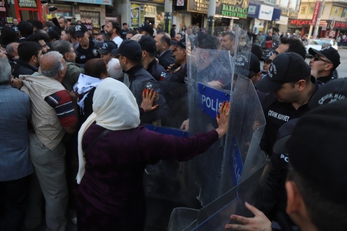 جشن‌ «روز جهانی کوبانی» در ماردین و شرناخ؛ دفاع از کوبانی دفاع از آزادی است+ تصاویر و فیلم