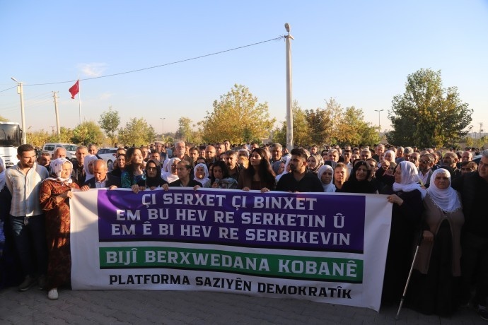 جشن «روز جهانی کوبانی» در ماردین و شرناخ؛ دفاع از کوبانی دفاع از آزادی است+ تصاویر و فیلم