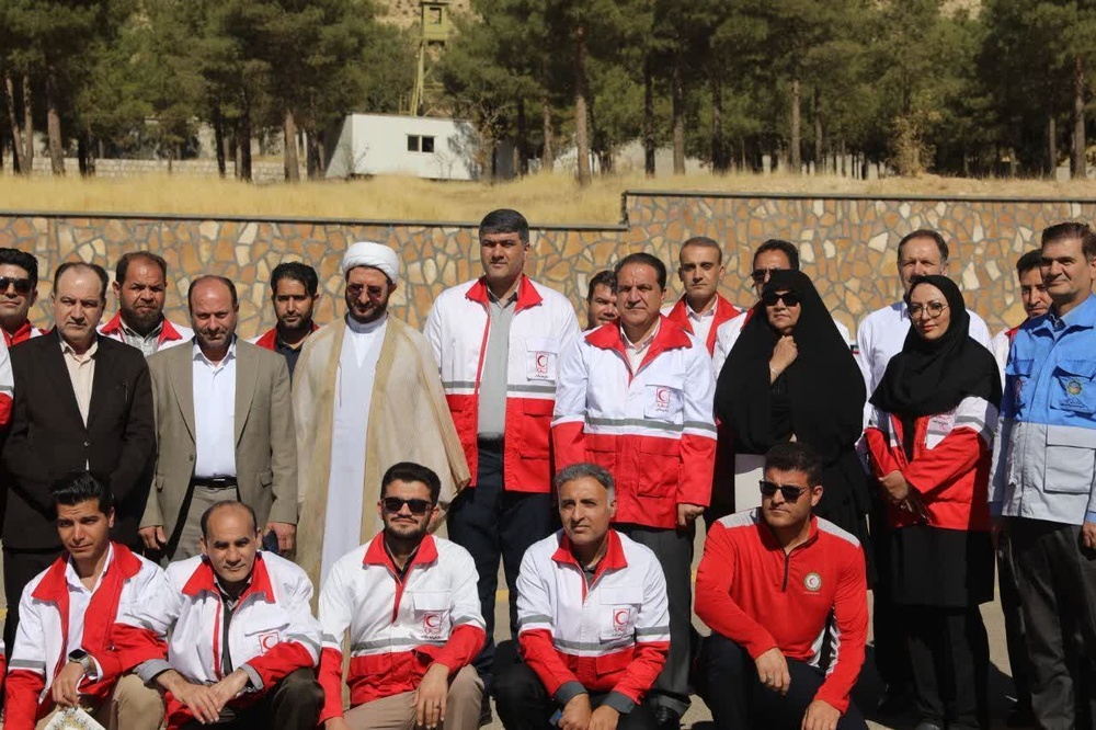 تقویت ناوگان حمل و نقل هلال احمر ایلام با اعطای ۱۶ خودرو دناپلاس