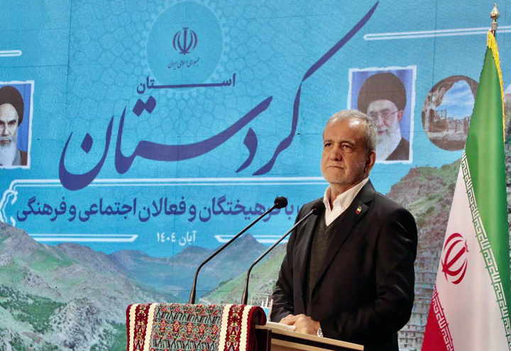 نخستین گام تغییر، انتخاب مدیران از میان مردم و نخبگان هر استان است