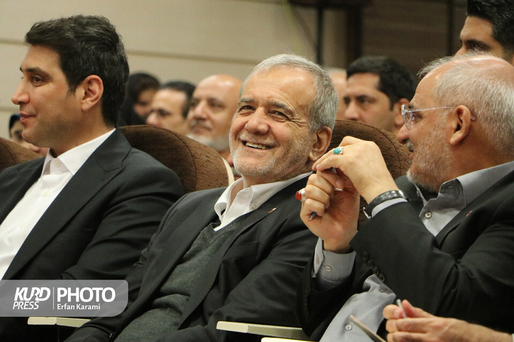 سفر رئیس‌جمهور به کردستان/ عکاس : عرفان کرمی