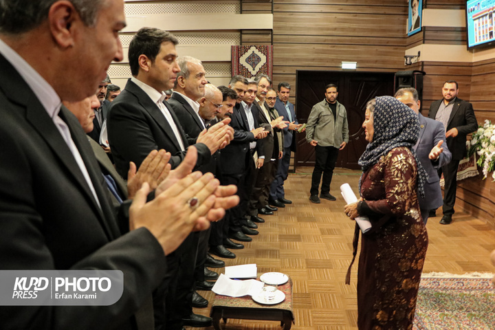 یاد دخترم«شنیان»را باساخت مدرسه زنده نگه‌داشته‌ام