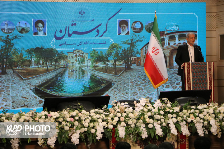 سفر رئیس‌جمهور به کردستان/ عکاس : عرفان کرمی