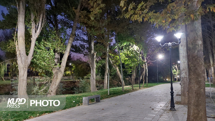 یک عصر پاییزی در مهاباد