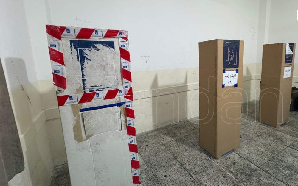 تصاویری از مشارکت نظامیان و آوارگان در رای گیری ویژه انتخابات پارلمانی عراق