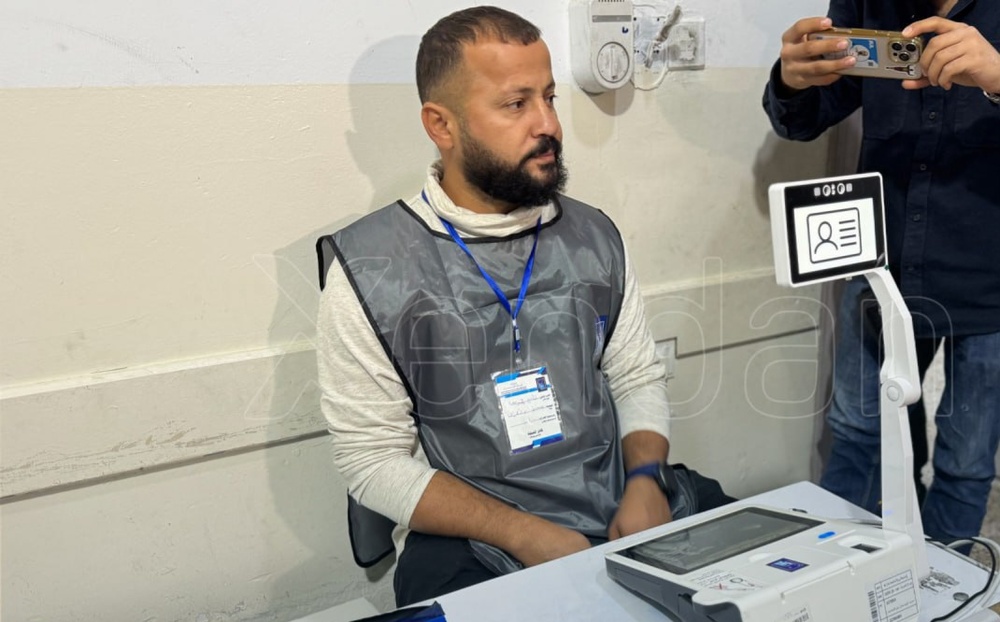 تصاویری از مشارکت نظامیان و آوارگان در رای گیری ویژه انتخابات پارلمانی عراق