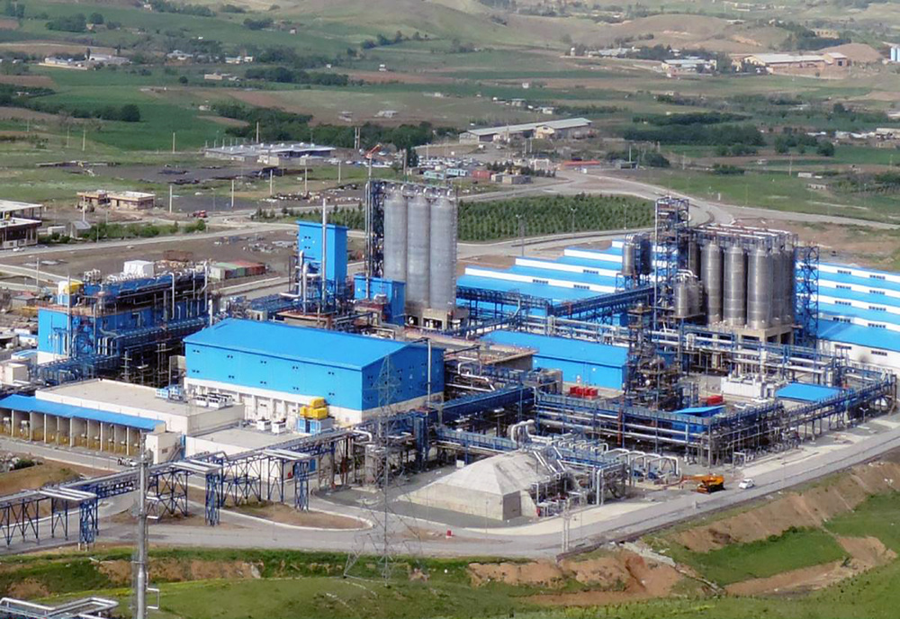 پتروشیمی کردستان زیر سایه آلودگی و ابهام؛ از وعده توسعه تا میلیاردها تومان معافیت مالیاتی