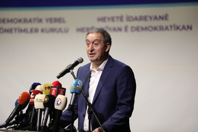 تونجر بکرخان: باید انتصاب مدیران دولتی بر جای منتخبین پایان یابد