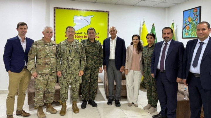 آمریکا با سوریه و کردها، نشست سه‌جانبه برگزار می‌کند