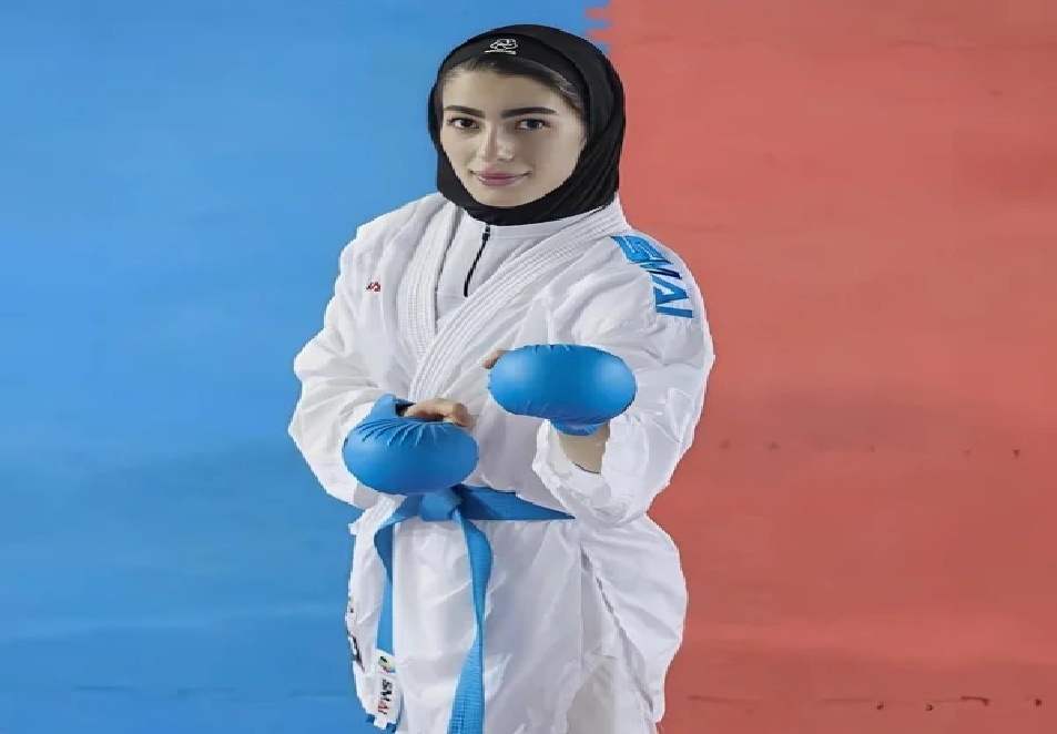 ئاتووسا گوڵشادنەژارد پلەی یەکەمی پاڵەوانێتیی کاراتیی بەدەست هێنا