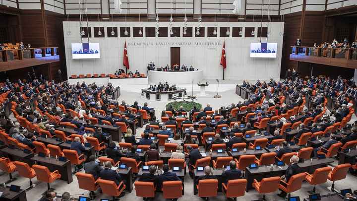 ئەردۆغان گڵۆپی سەوزی بۆ كۆمسیۆنی ئاشتی هەڵکردووە سەردانی ئۆجەلان بکەن