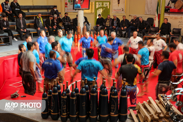 مراسم یادبود پهلوان (( نبی کردی ))/ عکاس : عرفان کرمی