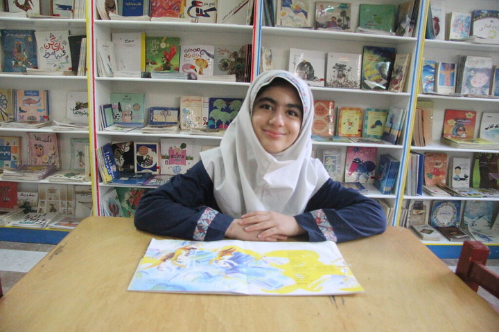 نوجوان مهابادی «برترین کتاب‌خوان کودک ایران» شد