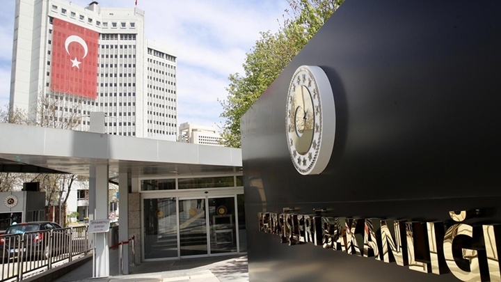 وەزارەتی دەرەوەی تورکیا: ڕاگەیێندارەوەکەی بارەگای بارزانی لەبارەی باخچەلی بێڕێزییە