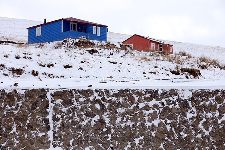 دست برف بر شانه‌های کردستان ترکیه نشست و دل ها را شاد کرد + تصاویر