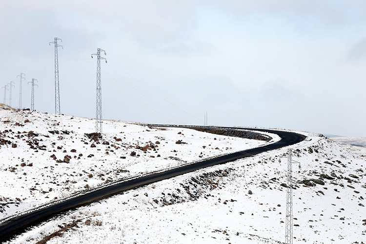 دست برف بر شانه‌های کردستان ترکیه نشست و دل ها را شاد کرد + تصاویر