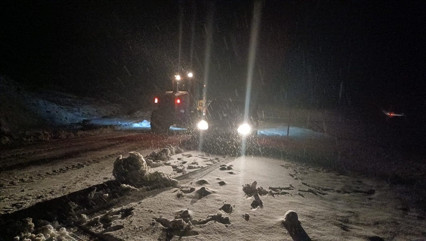 دست برف بر شانه‌های کردستان ترکیه نشست و دل ها را شاد کرد + تصاویر