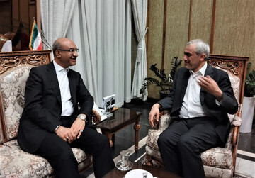 پرونده مالیاتی ۴ شرکت بزرگ را به استان کرمانشاه منتقل کنید