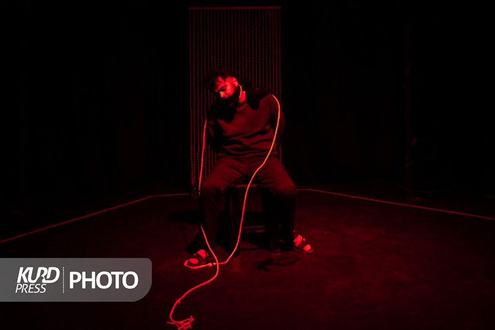 تئاتر استانی سقز