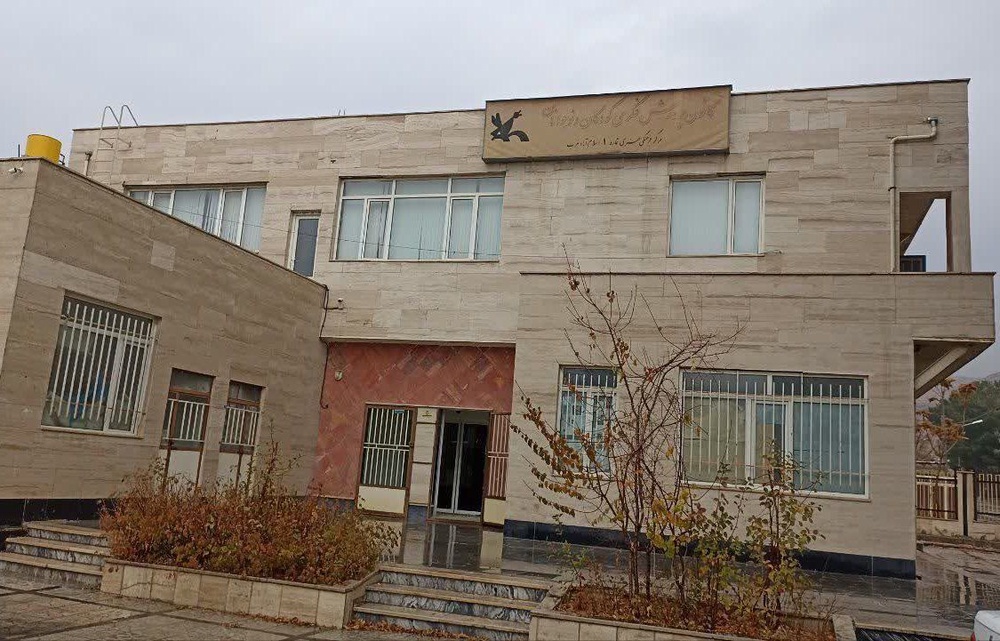 «این خانه، خانهی ماست» / میثم رجبی