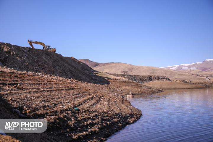 بازدید استاندار کردستان از مراحل پایانی آبرسانی به بانه / عکاس : عرفان کرمی