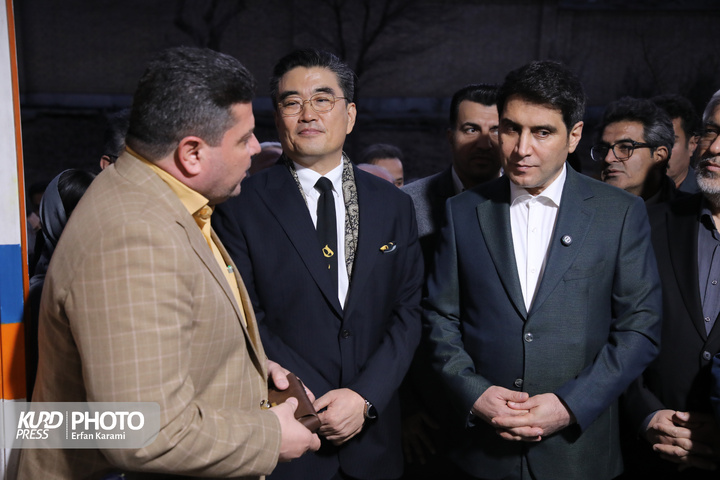 تحویل تجهیزات اهدایی سفارت جمهوری کره‌جنوبی به آموزش فنی و حرفه‌ای کردستان / عکاس:عرفان کرمی