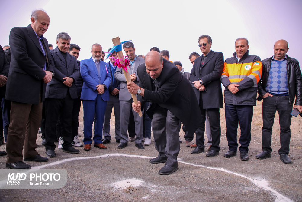 کلنگ زنی پروژه راه روستایی قراغل – نیازبلاغ با اعتبار ۷۵ میلیارد تومان در قروه