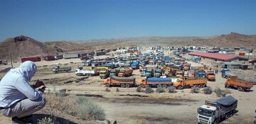 ترخیص نخستین کالای کوله‌بری از پرویزخان و ناامیدی برای قصرشیرین / محسن پروانه