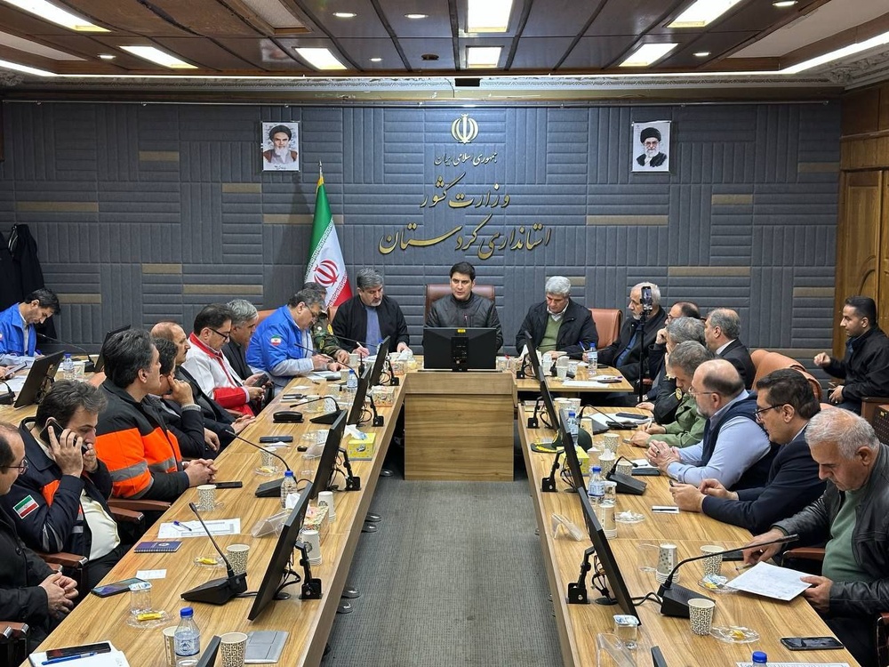 نجات مسافران در راه‌مانده اولویت امدادرسانی‌ها در کردستان باشد