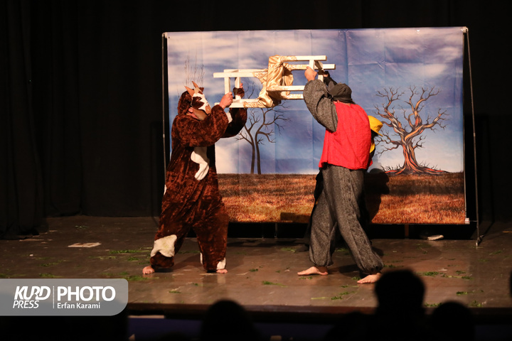 نهمین جشنواره منطقه ای تئاتر معلولان زاگرس / عکاس :  عرفان کرمی