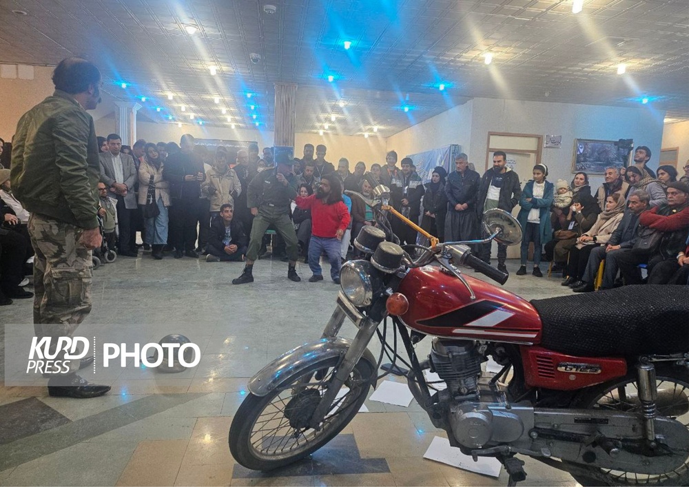 اجرای شش نمایش صحنه ای و خیابانی/خودباوری حرف اول و آخر شد