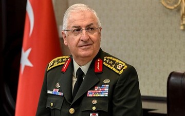 تورکیا داوای چەکدانانی سەرجەم "گرووپەکانی سەر بە PKK" دەکات