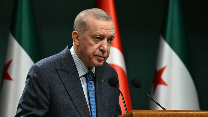 ئەردۆغان داوا لە هەسەدە و شەرع دەکات بگەڕێنەوە بۆ ڕێکەوتنی ١٠ی ئازار