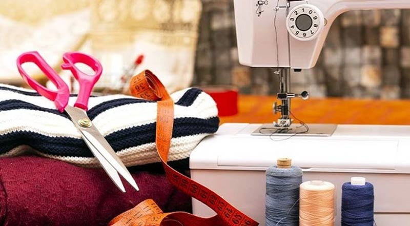 روش‌ های کسب درآمد با خیاطی در منزل