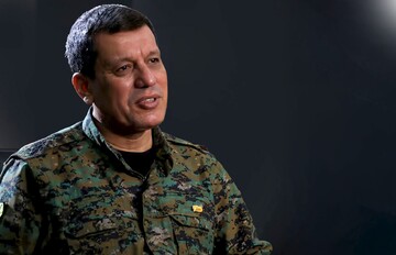 مەزڵووم عەبدی: بەرگری لە خاک و خەڵکی خۆمان دەکەین