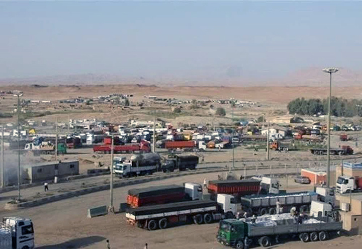 ۹.۴ میلیون دلار کالا از گمرک سیف سقز وارد کشور شد