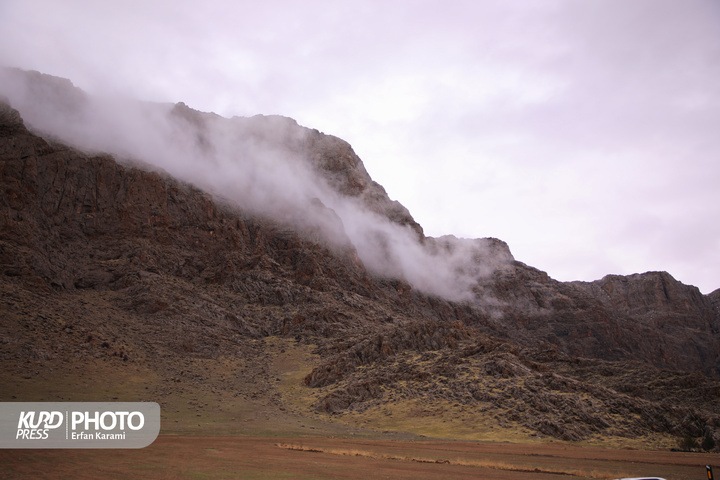 پوشش ابرها بر روی کوه های زاگرس / عکاس : عرفان کرمی