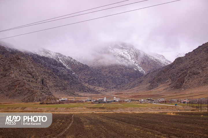 پوشش ابرها بر روی کوه های زاگرس / عکاس : عرفان کرمی