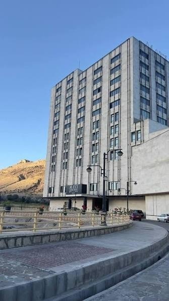 افتتاح بزرگترین باغ گردو و پسته مکانیزه در ماکو/هتل ٥ ستاره به بهرەبرداری رسید