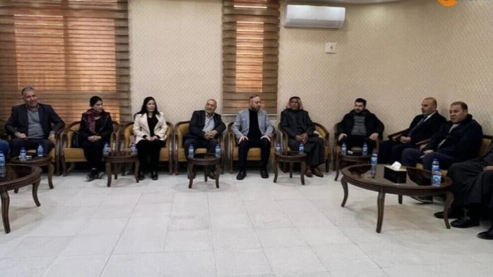 تأکید هیئت مدیریت خودگردان کوبانی بر گفت‌وگو و خروج نظامیان پس از دیدار با مسئولان حلب