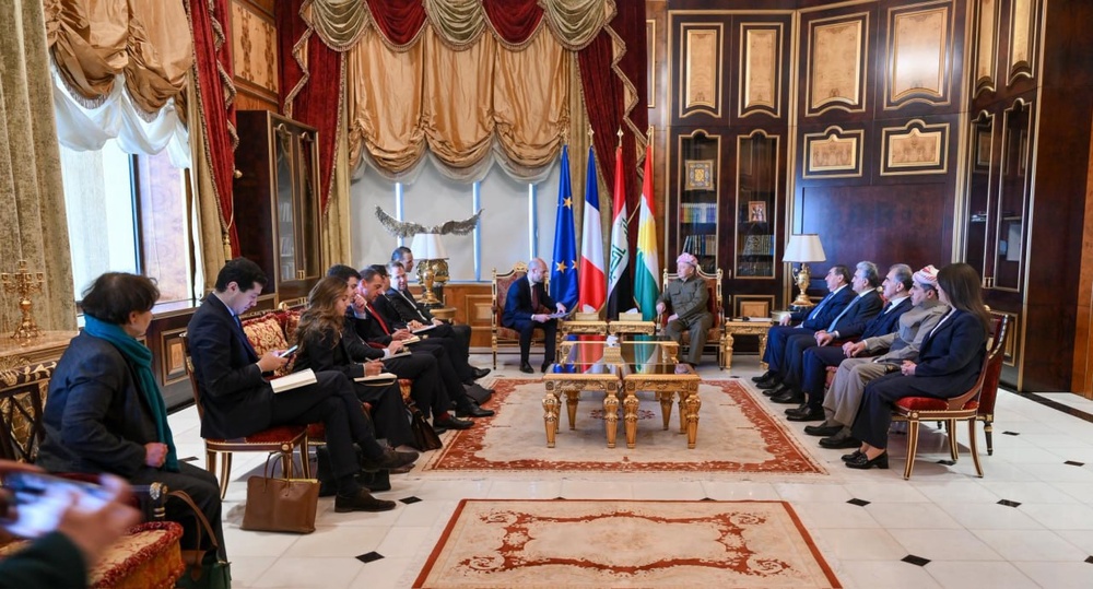 وزیر خارجه فرانسه با رئیس حزب دموکرات کردستان دیدار کرد