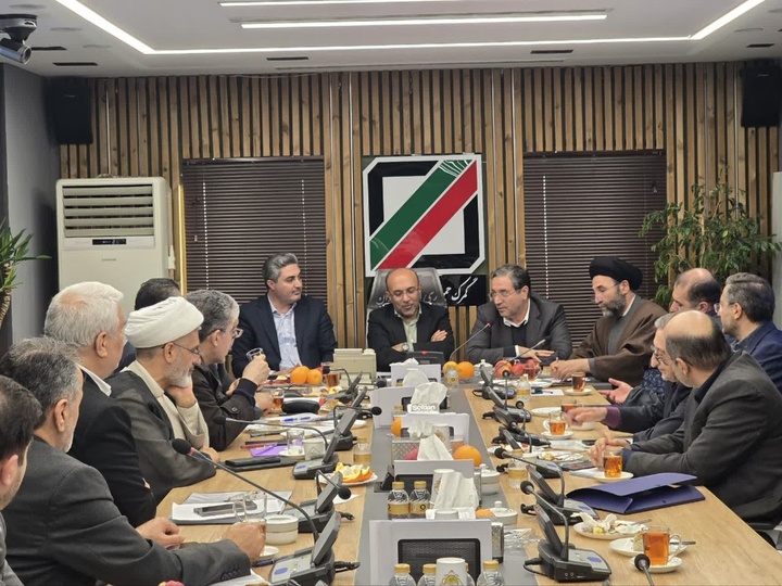 استاندار آذربایجان غربی: حقوق مرزنشینان پیگیری می شود